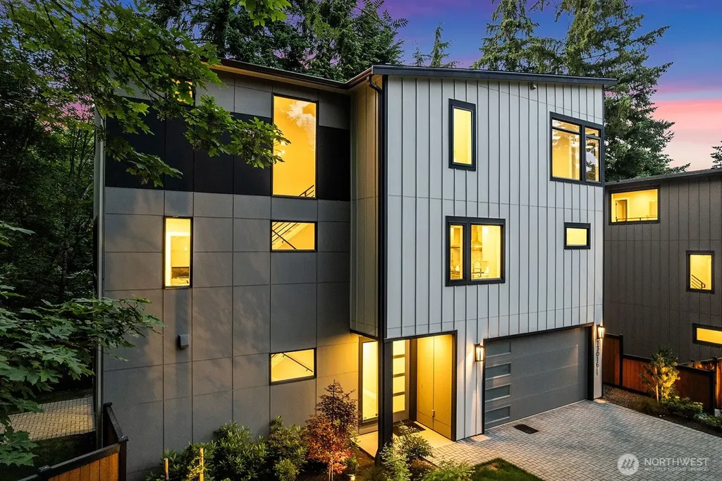 13016 SE 19th Court Bellevue WA 98005