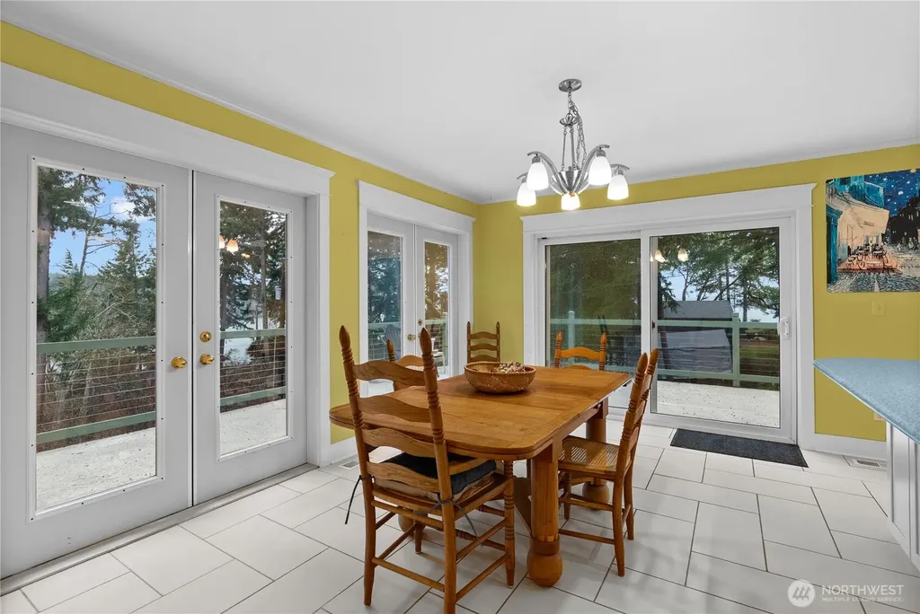22415 S Herron Boulevard NW Lakebay WA 98349