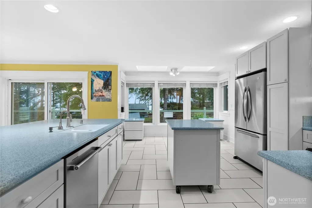 22415 S Herron Boulevard NW Lakebay WA 98349