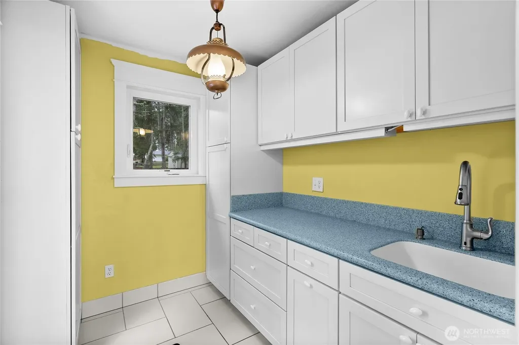 22415 S Herron Boulevard NW Lakebay WA 98349