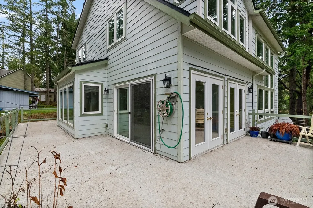 22415 S Herron Boulevard NW Lakebay WA 98349