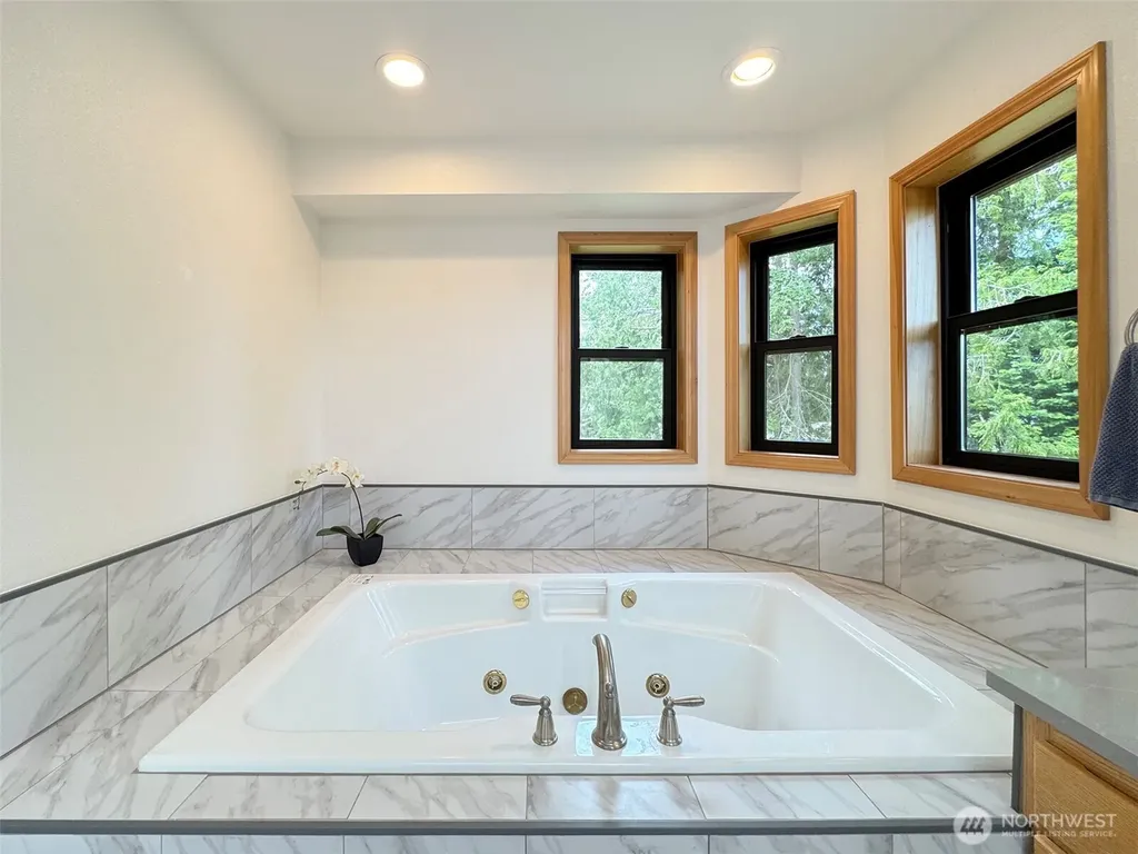 412 Doe Run Road Sequim WA 98382