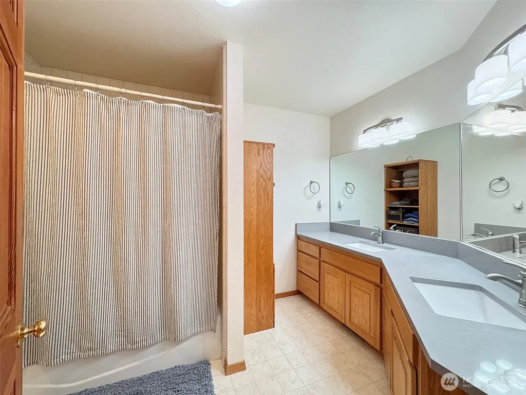 412 Doe Run Road Sequim WA 98382