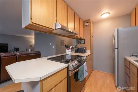25735 115th Avenue SE Kent WA 98030