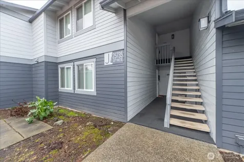 25735 115th Avenue SE Kent WA 98030