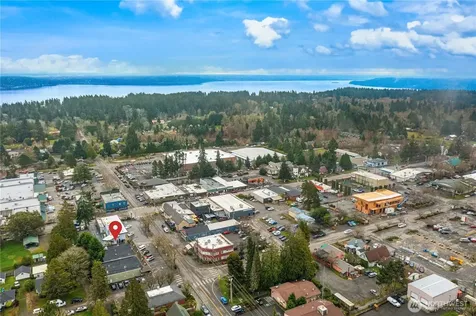 9922 SW Bank Road Vashon WA 98070
