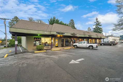 9922 SW Bank Road Vashon WA 98070