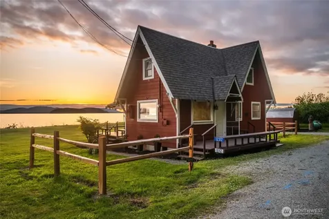 12312 Seabird Lane Mount Vernon WA 98273