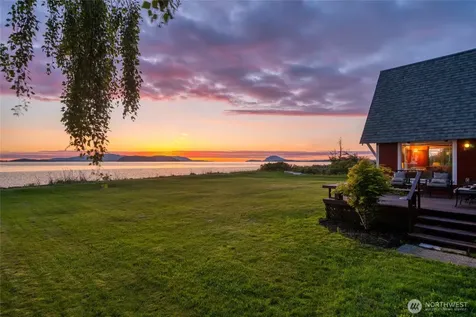 12312 Seabird Lane Mount Vernon WA 98273