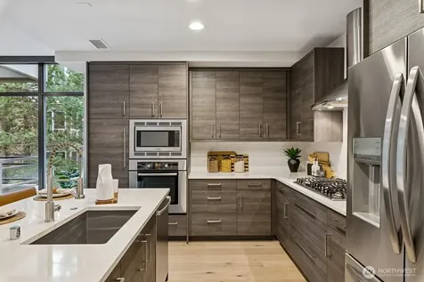10000 Main Street Bellevue WA 98004