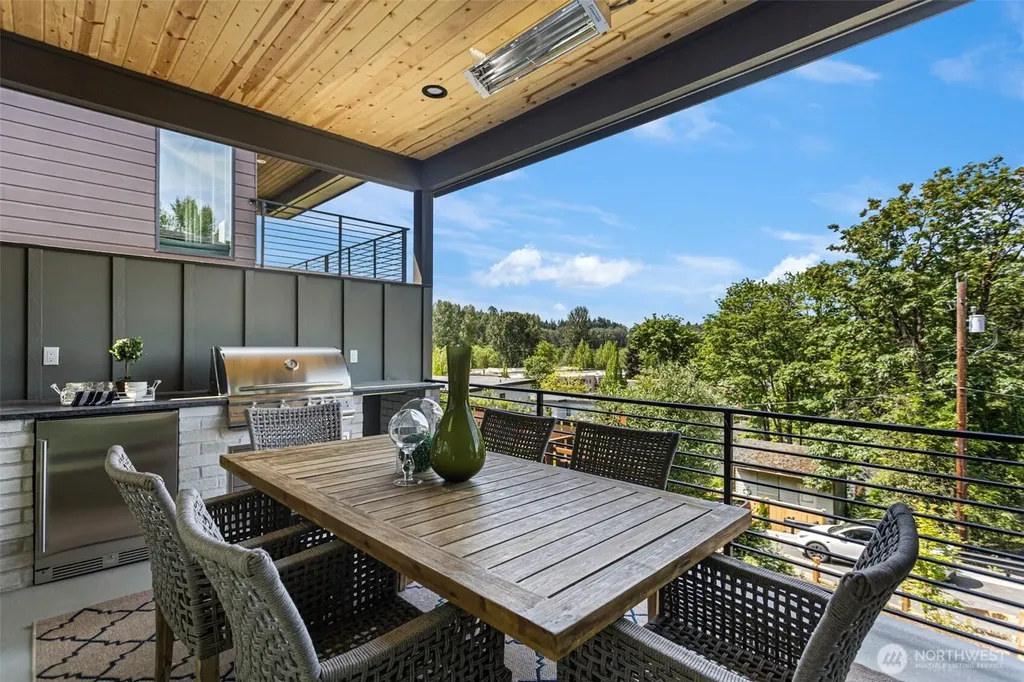 4322 102nd Court NE Kirkland WA 98033