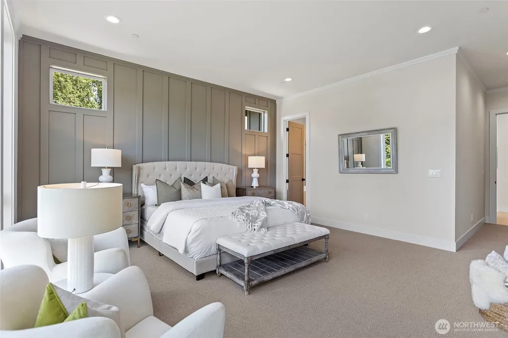 4322 102nd Court NE Kirkland WA 98033