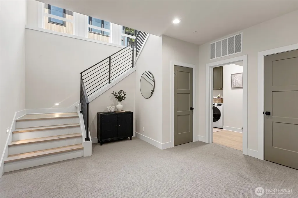 4322 102nd Court NE Kirkland WA 98033