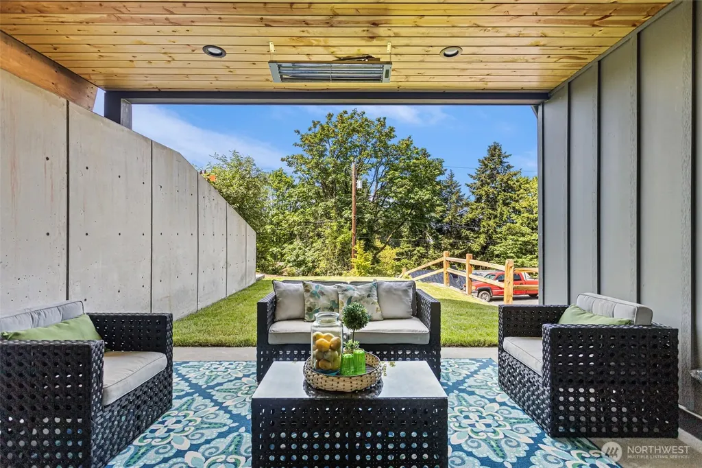 4322 102nd Court NE Kirkland WA 98033