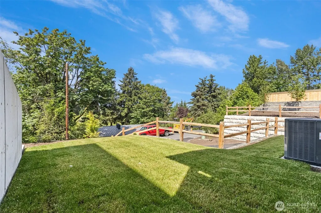 4322 102nd Court NE Kirkland WA 98033