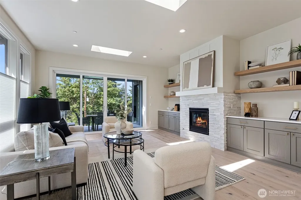4322 102nd Court NE Kirkland WA 98033