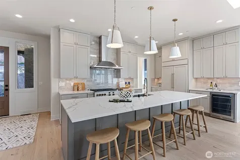 4322 102nd Court NE Kirkland WA 98033