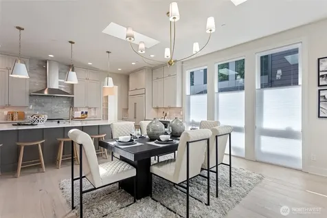 4322 102nd Court NE Kirkland WA 98033