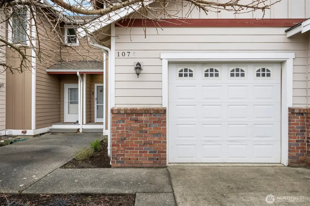 107 Thendara Park Drive Everson WA 98247