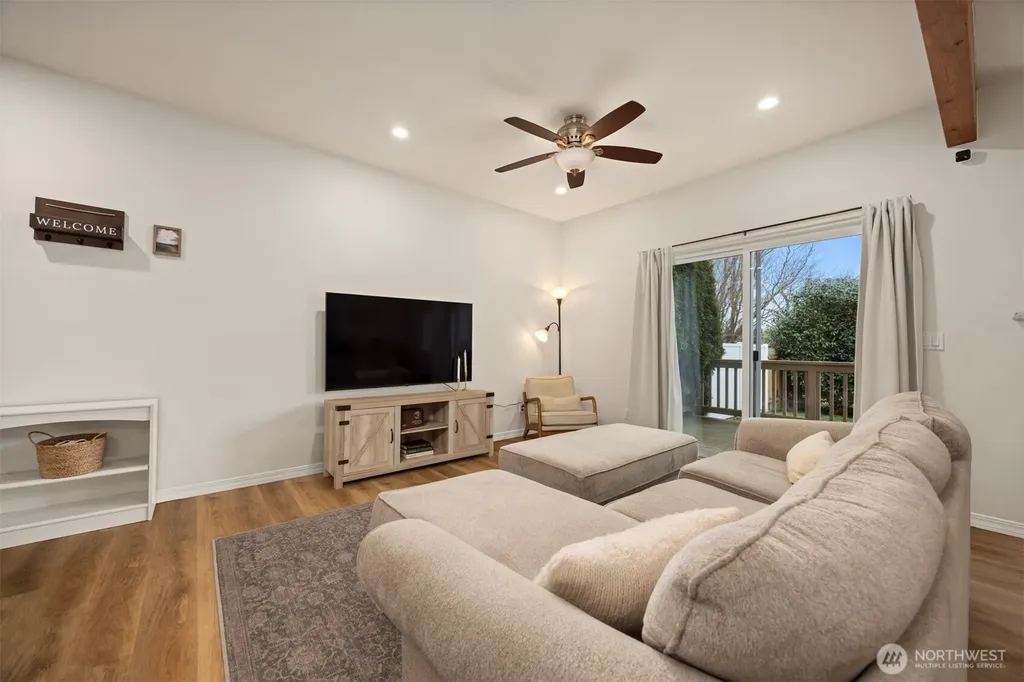 107 Thendara Park Drive Everson WA 98247