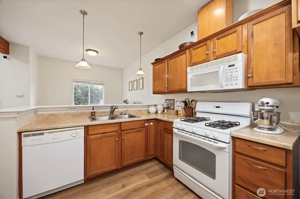 107 Thendara Park Drive Everson WA 98247