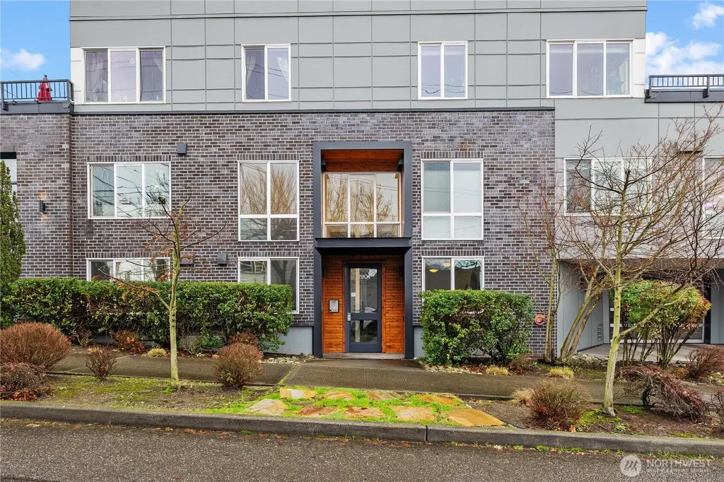 2901 S Jackson Street Seattle WA 98144