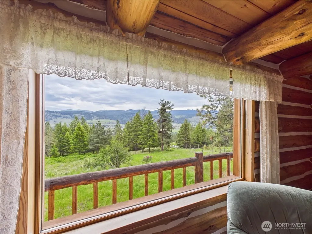 98 Tall Timber Lane Republic WA 99166