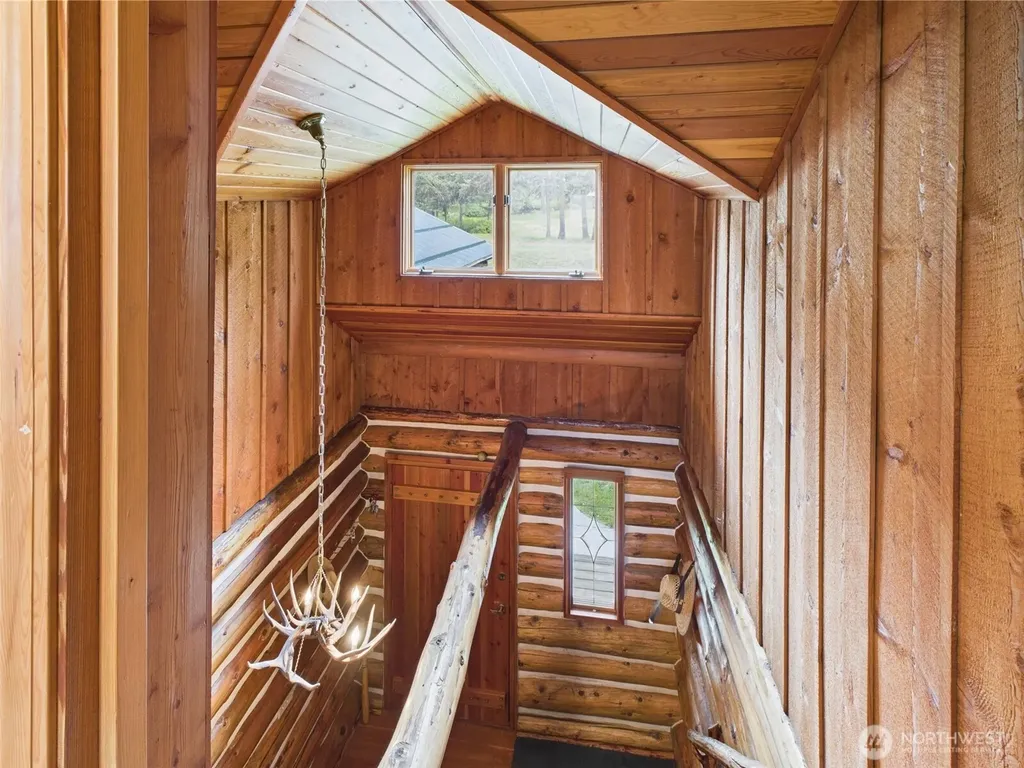98 Tall Timber Lane Republic WA 99166