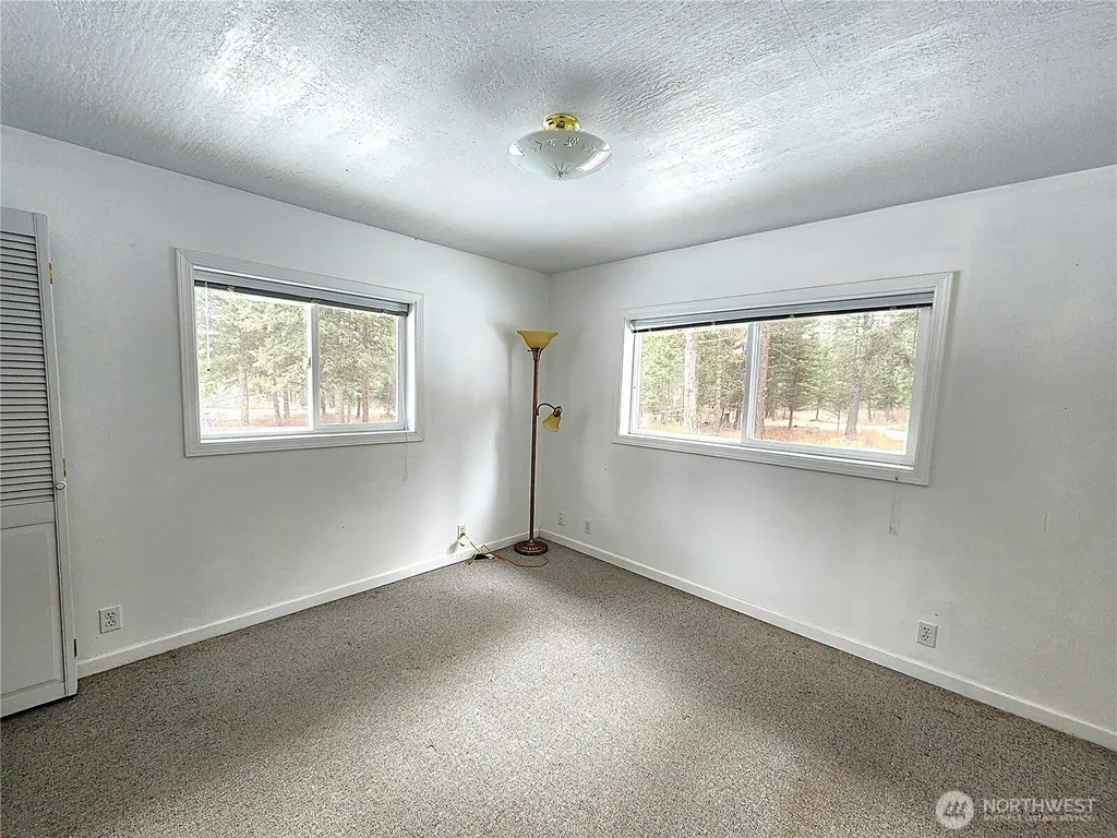 98 Tall Timber Lane Republic WA 99166