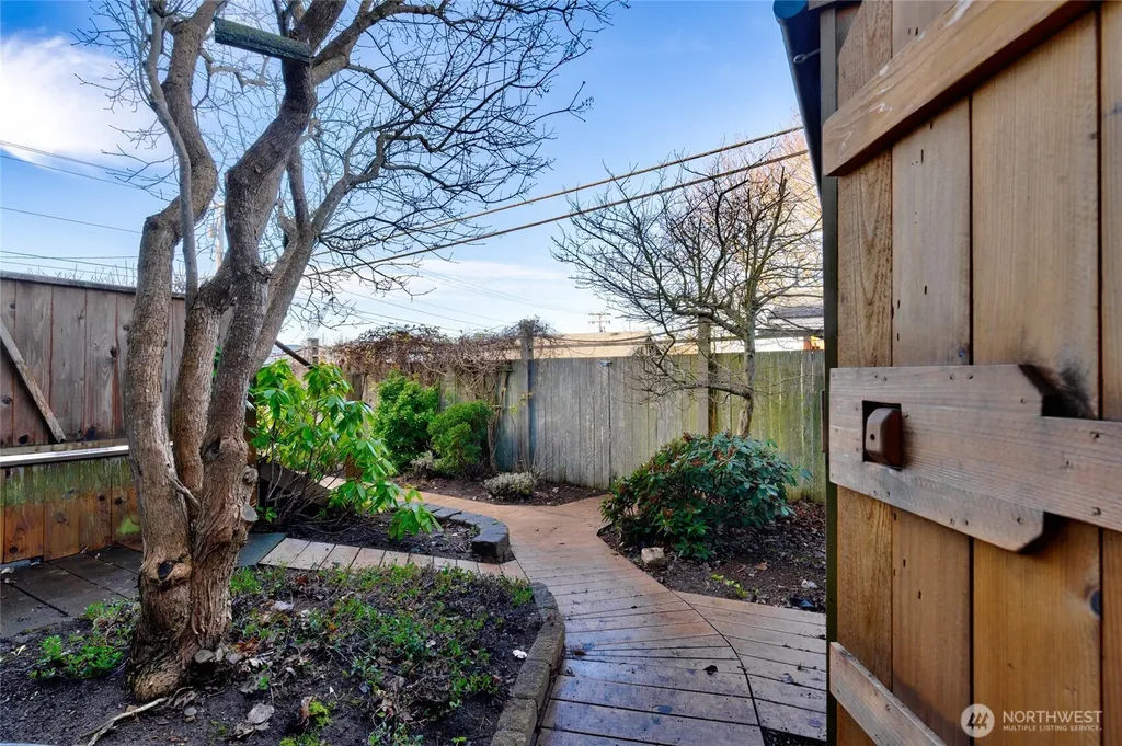 1418 6th Street Anacortes WA 98221