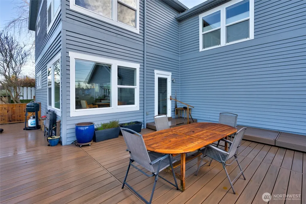 1418 6th Street Anacortes WA 98221