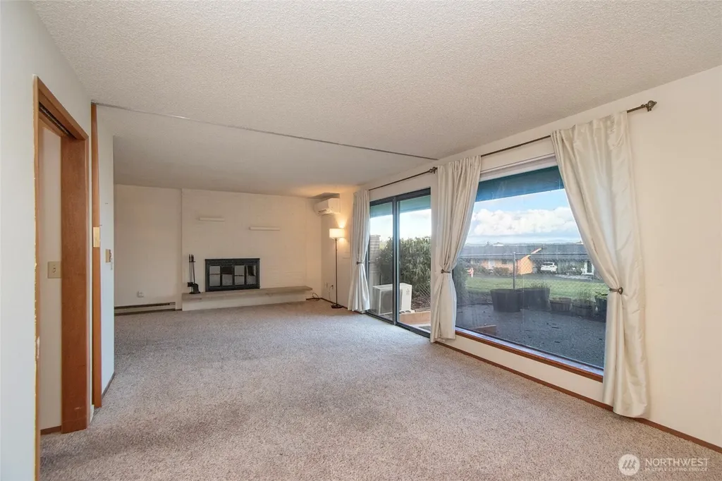 1301 S Third Avenue Sequim WA 98382