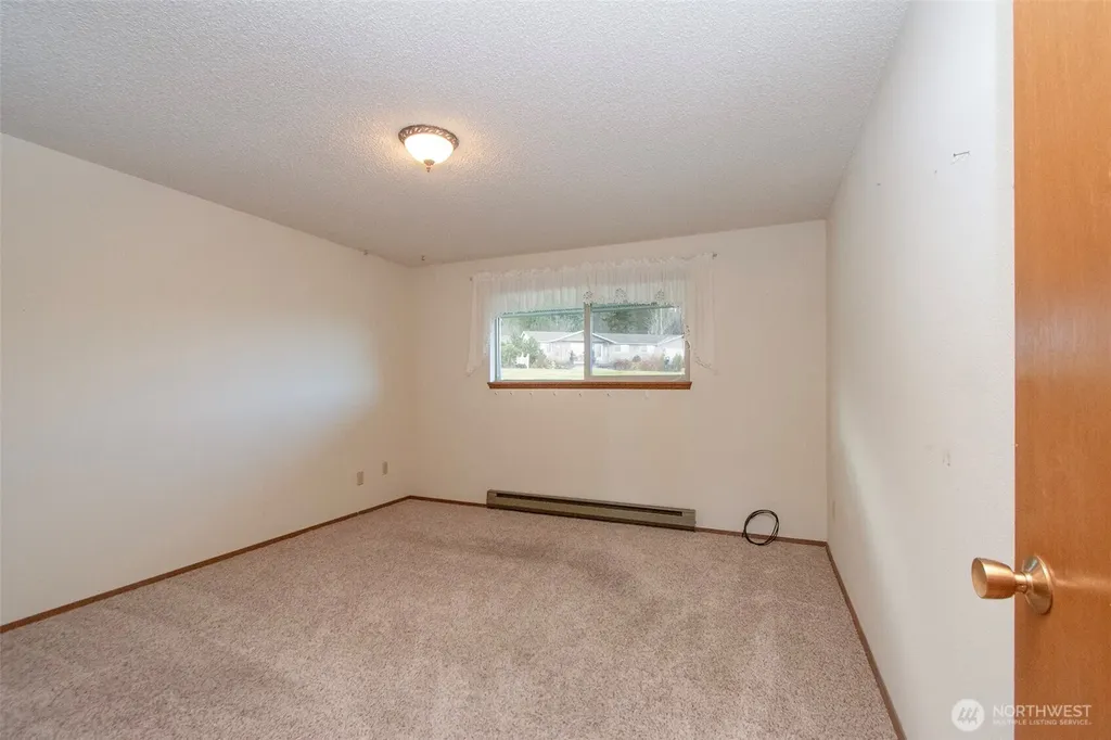 1301 S Third Avenue Sequim WA 98382