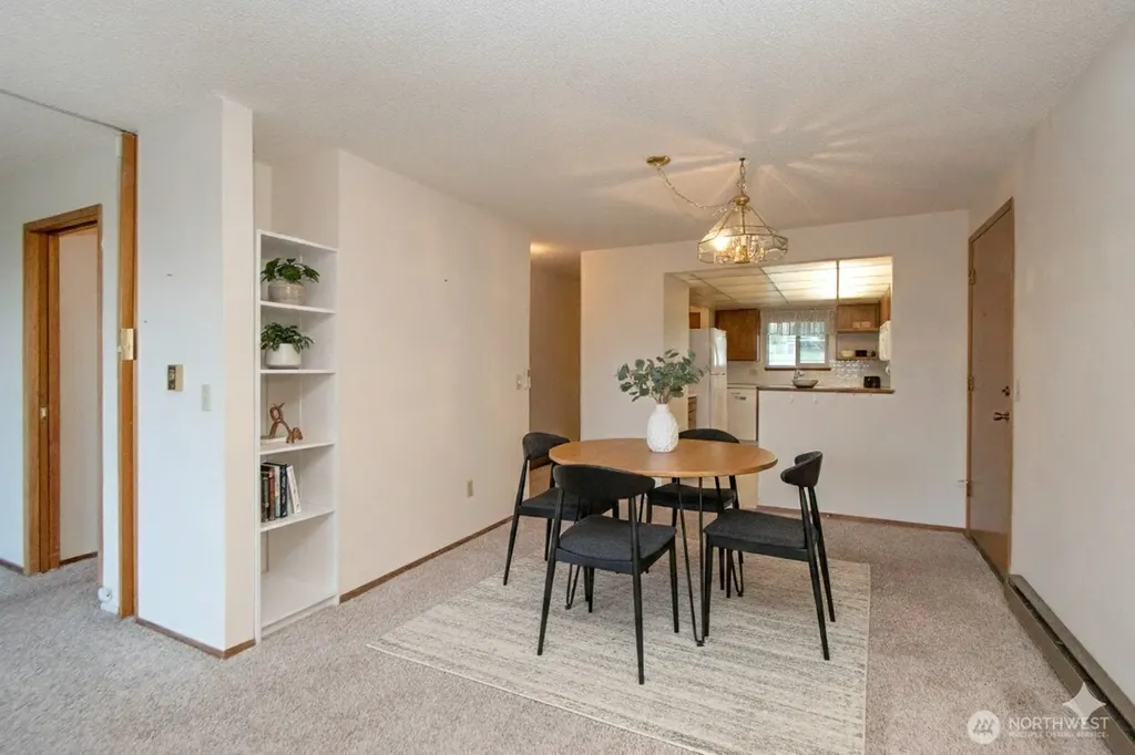 1301 S Third Avenue Sequim WA 98382