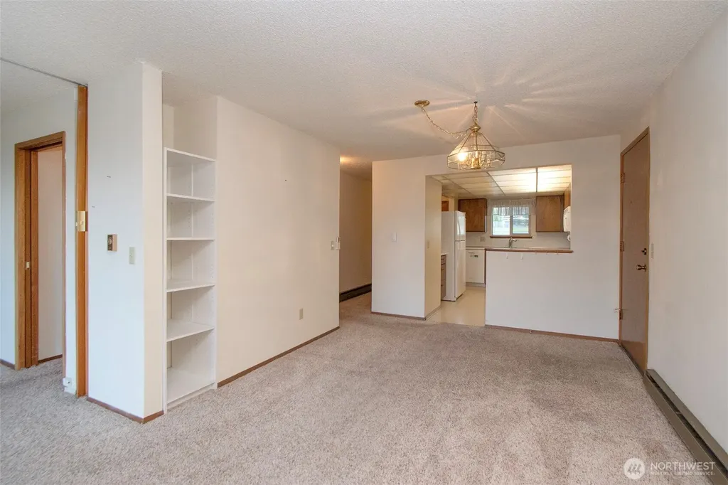 1301 S Third Avenue Sequim WA 98382