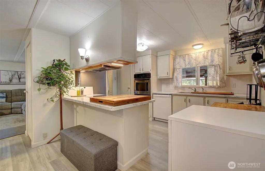 5404 NE 121st Avenue Vancouver WA 98682
