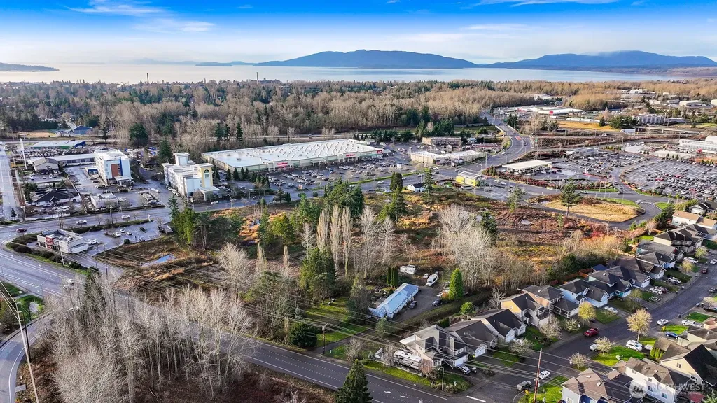 4149 Northwest Drive Bellingham WA 98226