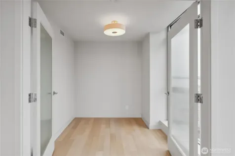 583 Battery Street Seattle WA 98121