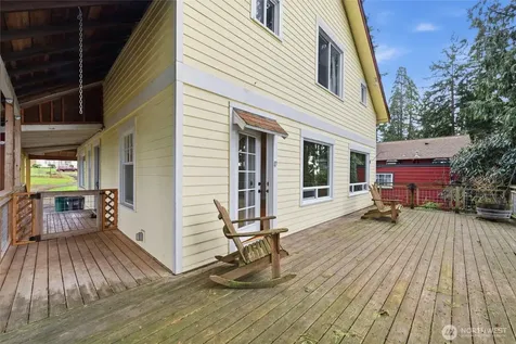 1215 S 10th Street Mount Vernon WA 98274