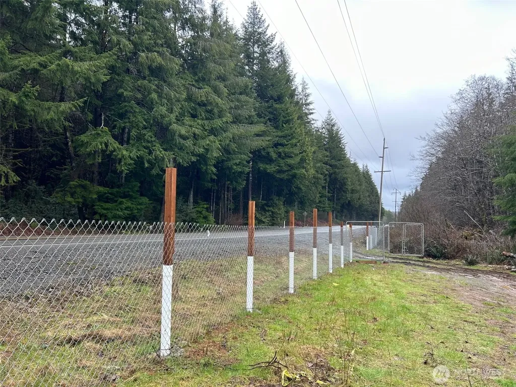 155 Ocean Beach Road Hoquiam WA 98550
