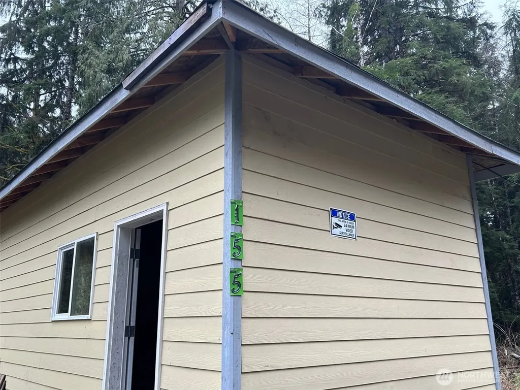 155 Ocean Beach Road Hoquiam WA 98550