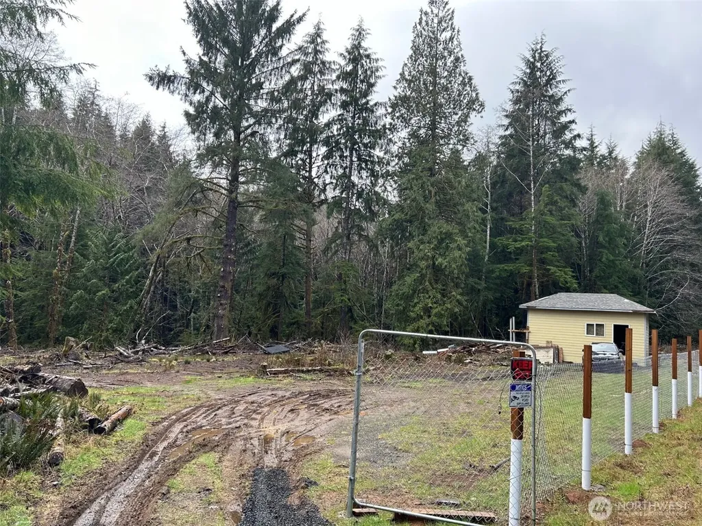 155 Ocean Beach Road Hoquiam WA 98550