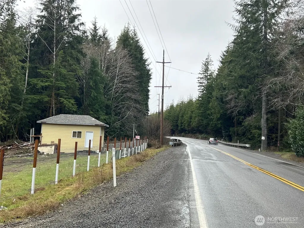 155 Ocean Beach Road Hoquiam WA 98550