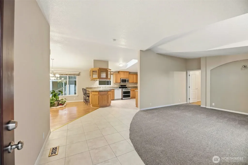 14727 43rd Avenue NE Marysville WA 98271