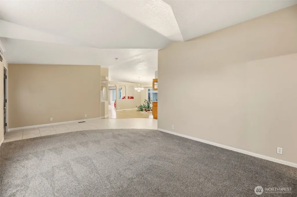 14727 43rd Avenue NE Marysville WA 98271