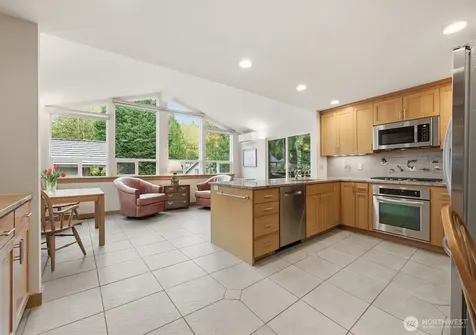 7605 146th Avenue NE Redmond WA 98052