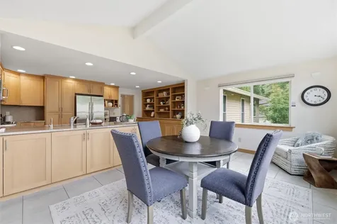 7605 146th Avenue NE Redmond WA 98052