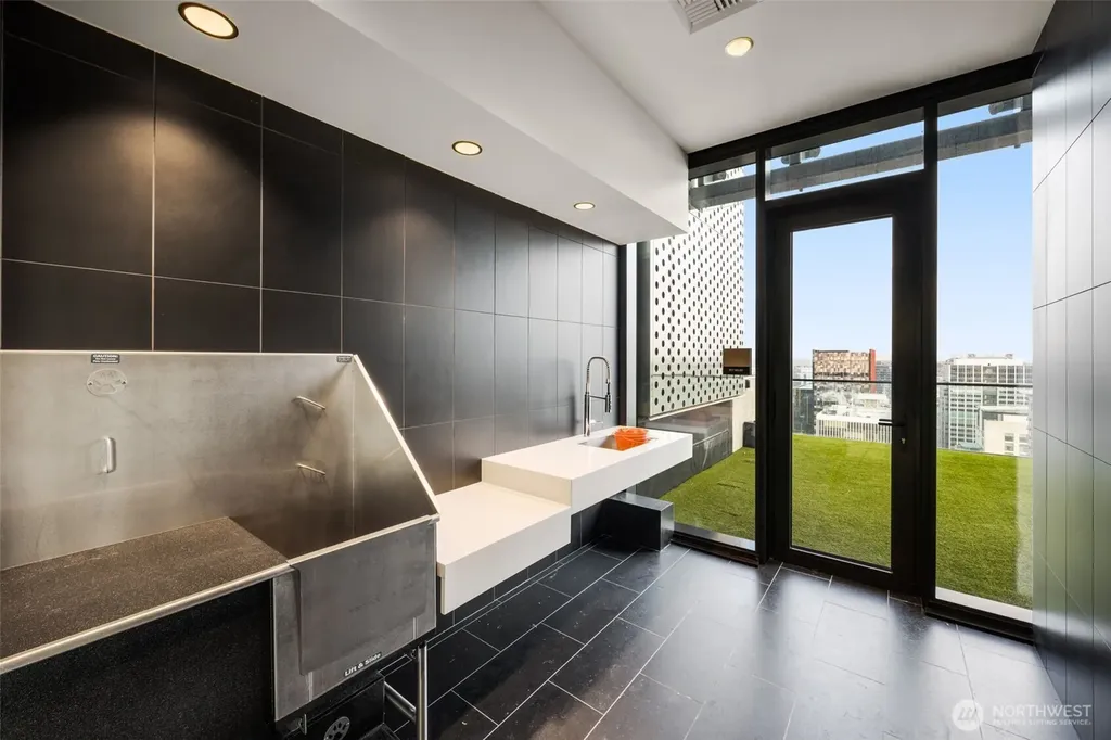 300 Virginia Street Seattle WA 98101
