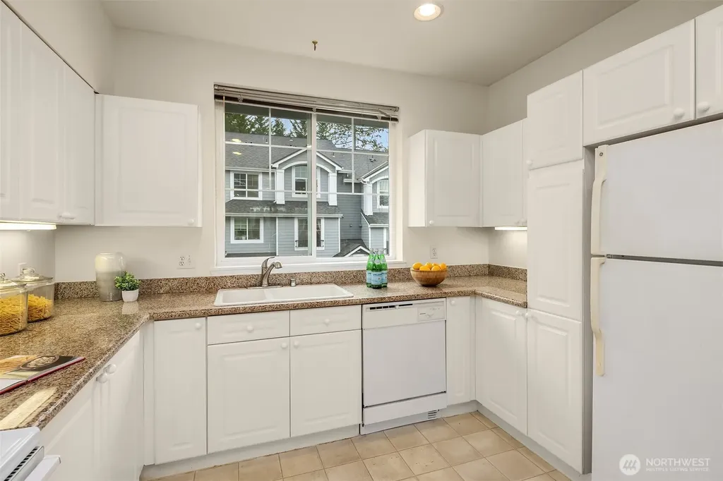 16125 Juanita Woodinville Way NE Bothell WA 98011