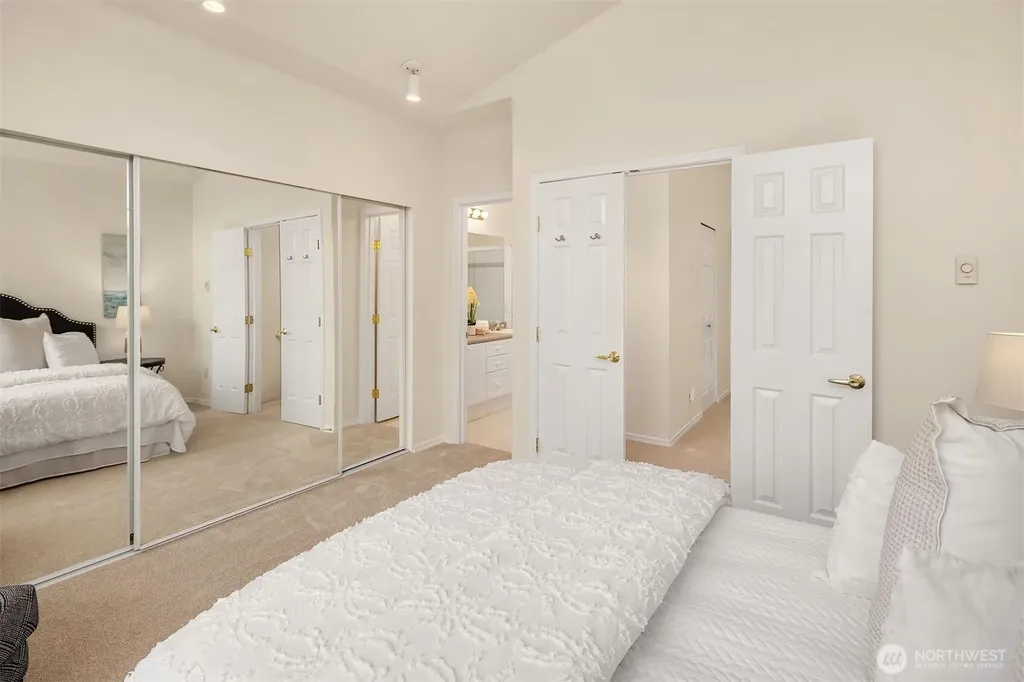 16125 Juanita Woodinville Way NE Bothell WA 98011